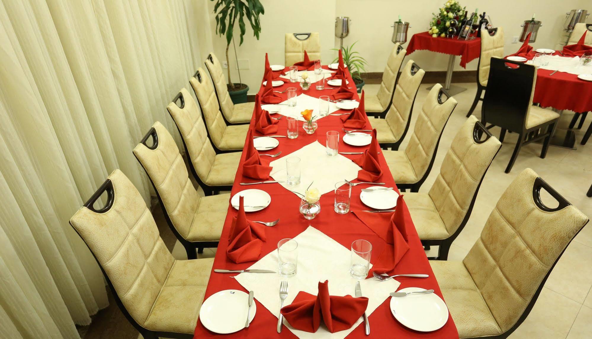 Caravan Hotel Addis Abeba Eksteriør bilde